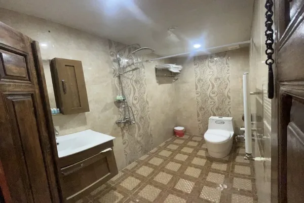 سرویس-بهداشتی-هتل-فیروزه-یزد